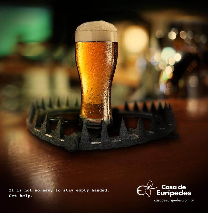 Casa de Eurípedes: No es fácil eludir las trampas del alcohol.